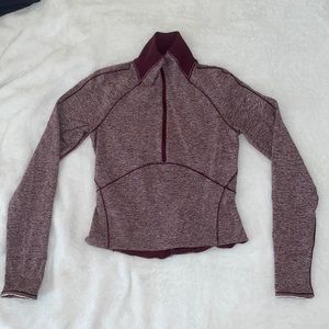 Lululemon Quarter Zip Top (burgundy/purple-ish) in Size US 4 - ONLY WORN ONCE